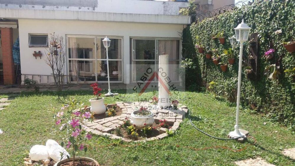 Sobrado à venda com 4 quartos, 258m² - Foto 4