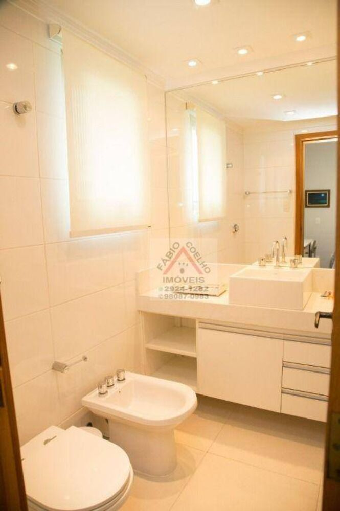 Apartamento à venda com 3 quartos, 161m² - Foto 4