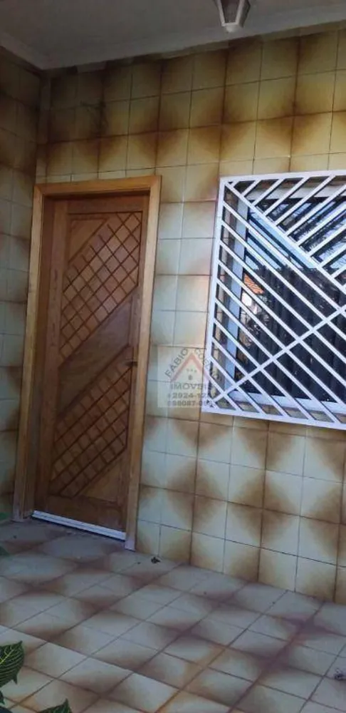 Casa, 3 quartos, 180 m² - Foto 1