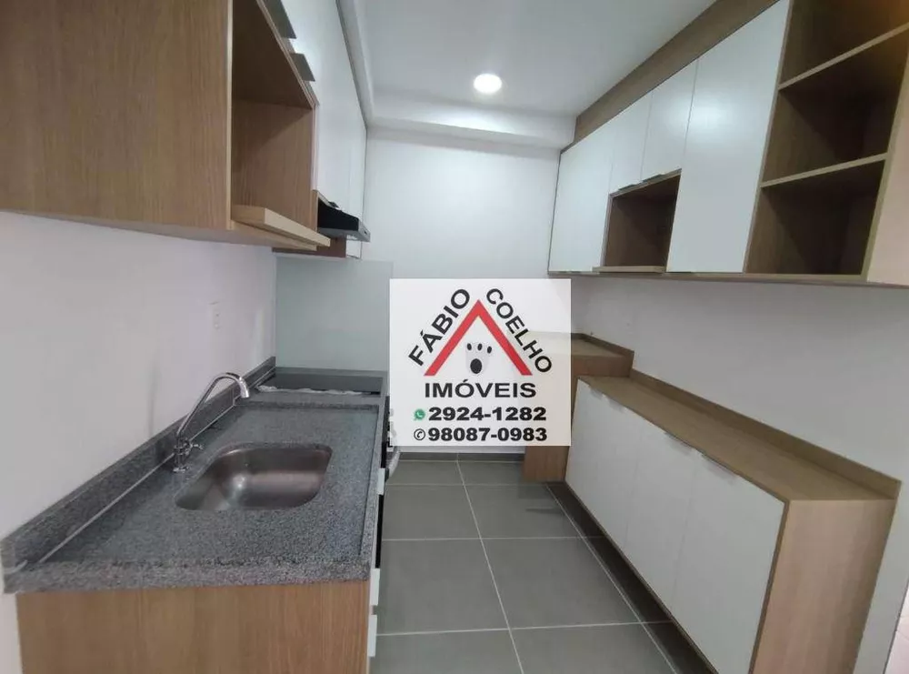 Apartamento à venda com 2 quartos, 72m² - Foto 3