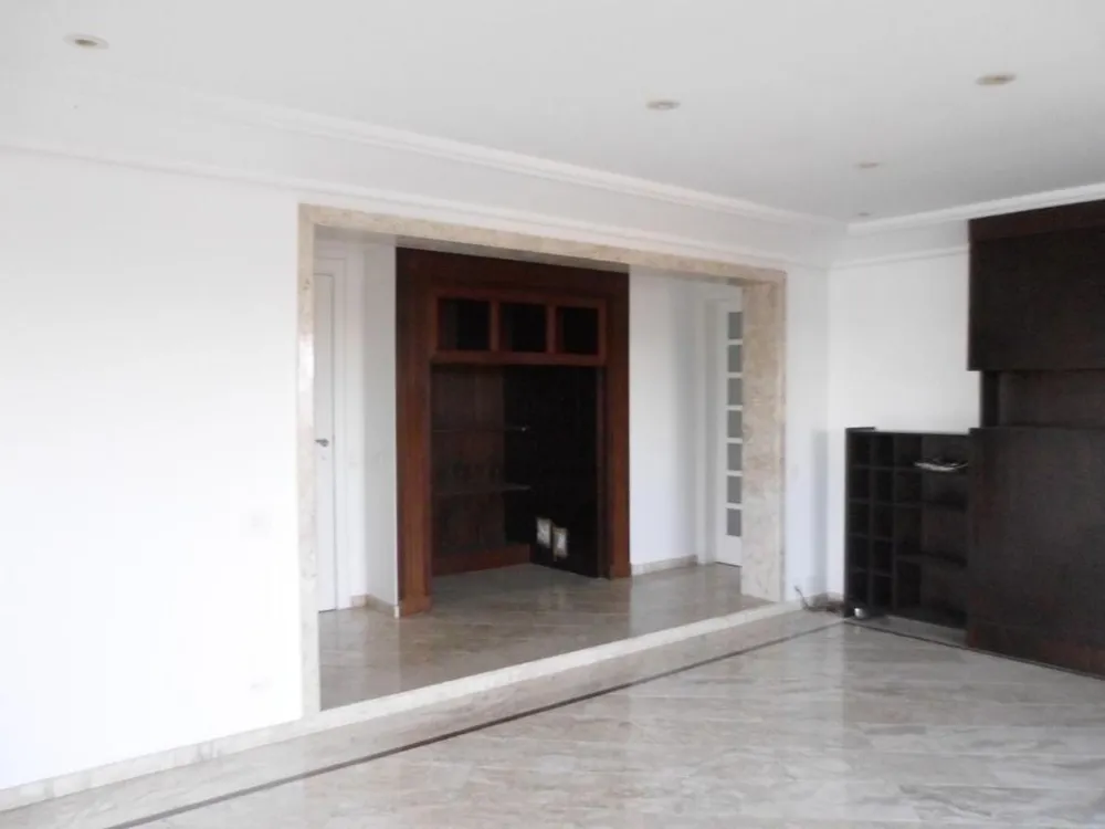Apartamento, 4 quartos, 224 m² - Foto 2