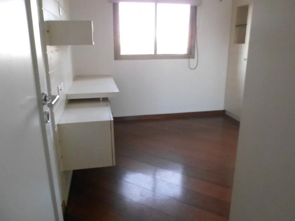 Apartamento, 4 quartos, 224 m² - Foto 10