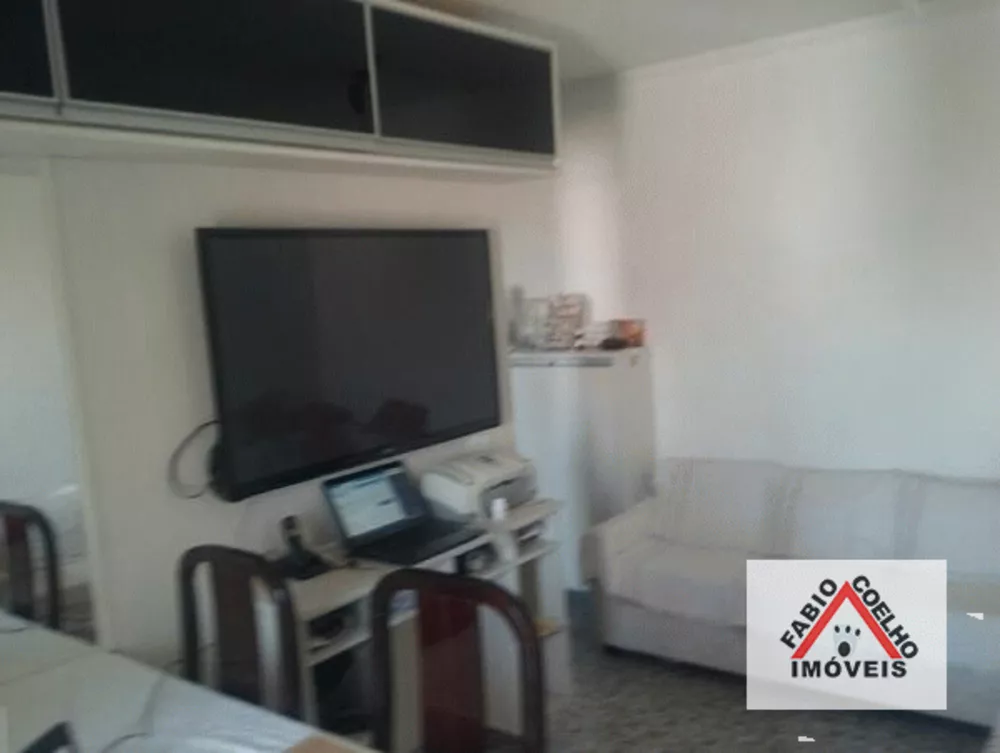 Apartamento à venda com 2 quartos, 61m² - Foto 4