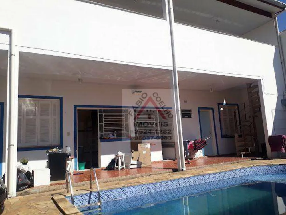 Casa, 5 quartos, 280 m² - Foto 2