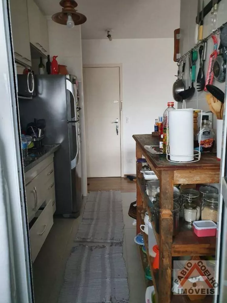 Apartamento à venda com 2 quartos, 61m² - Foto 3