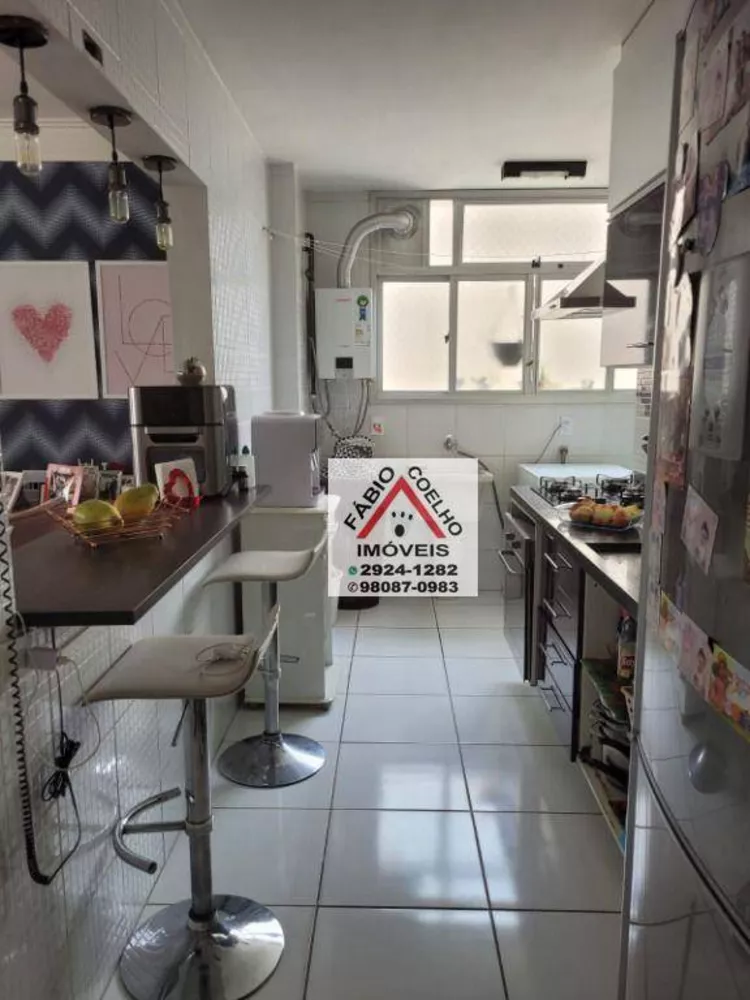 Apartamento à venda com 3 quartos, 75m² - Foto 3