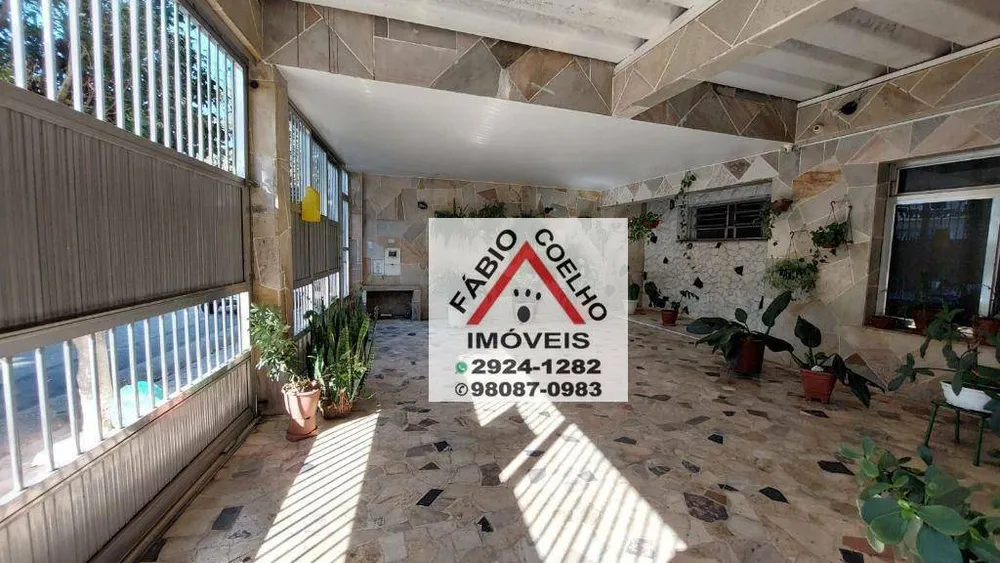Sobrado, 4 quartos, 195 m² - Foto 1