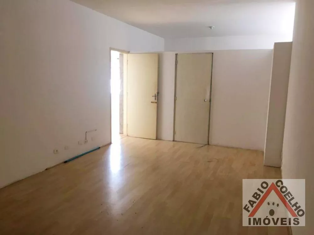 Casa à venda com 7 quartos, 384m² - Foto 4