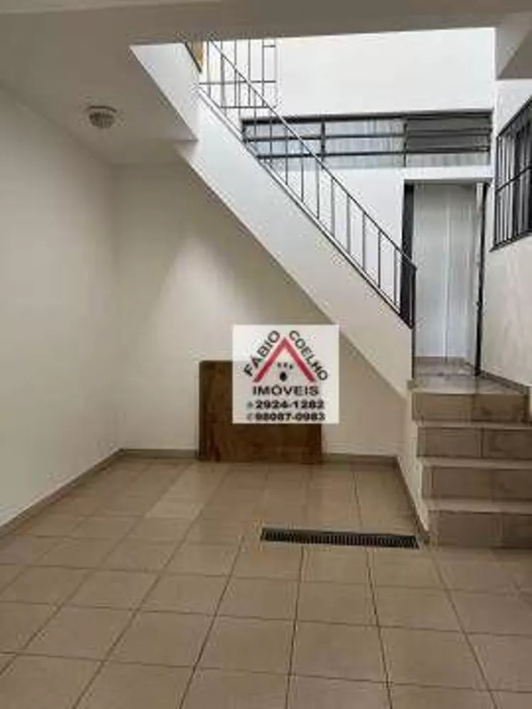 Sobrado à venda com 2 quartos, 161m² - Foto 2