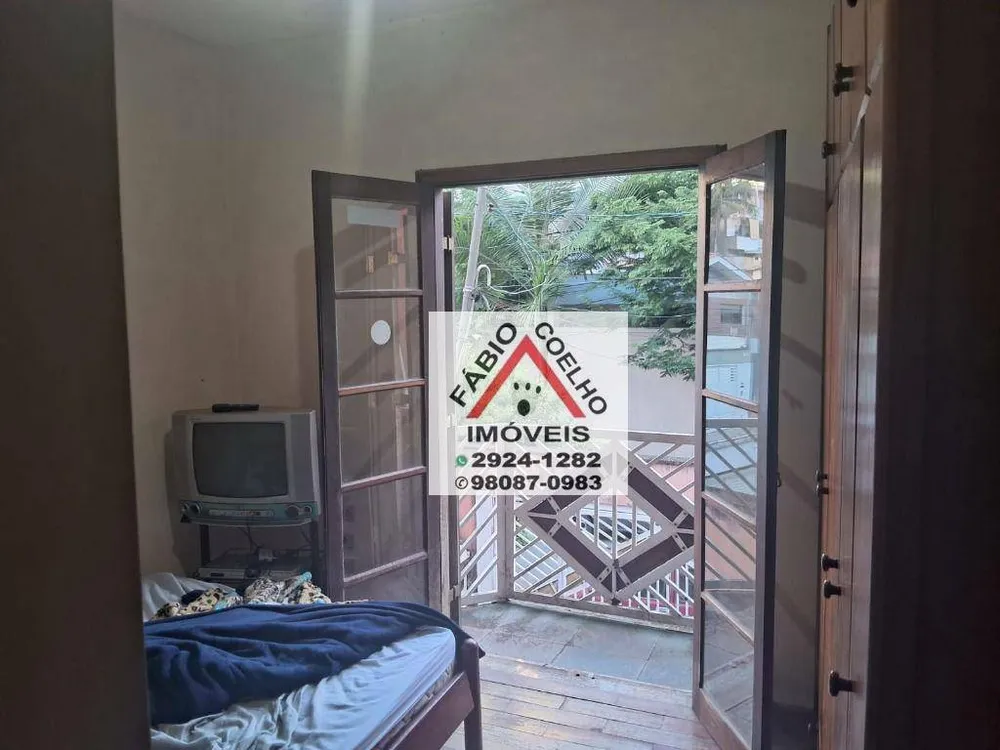 Casa, 4 quartos, 242 m² - Foto 2
