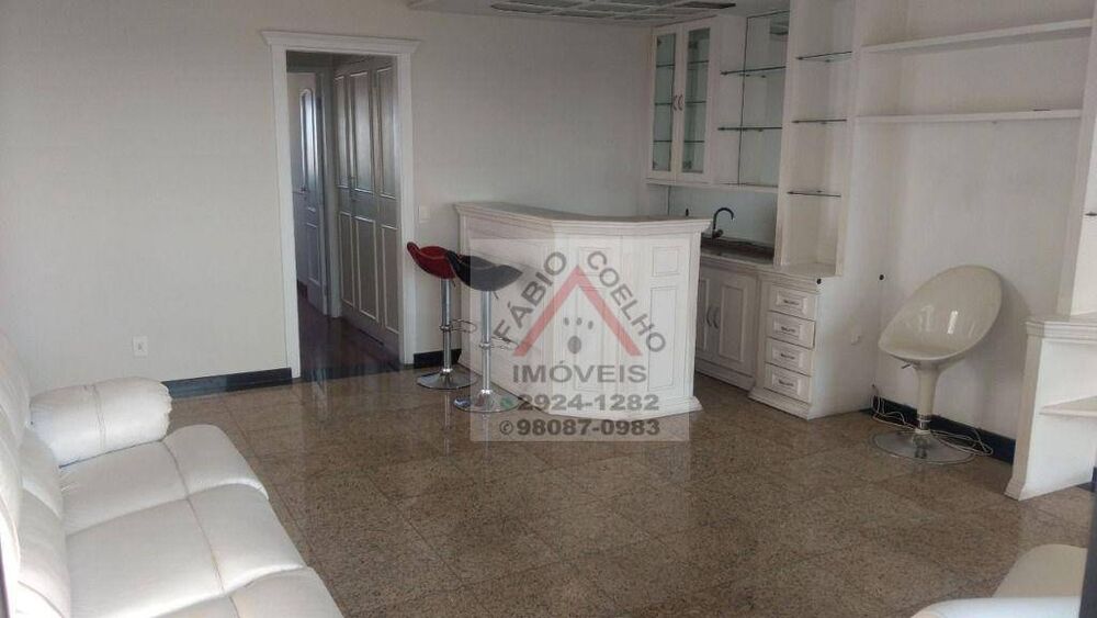 Cobertura à venda com 4 quartos, 250m² - Foto 2