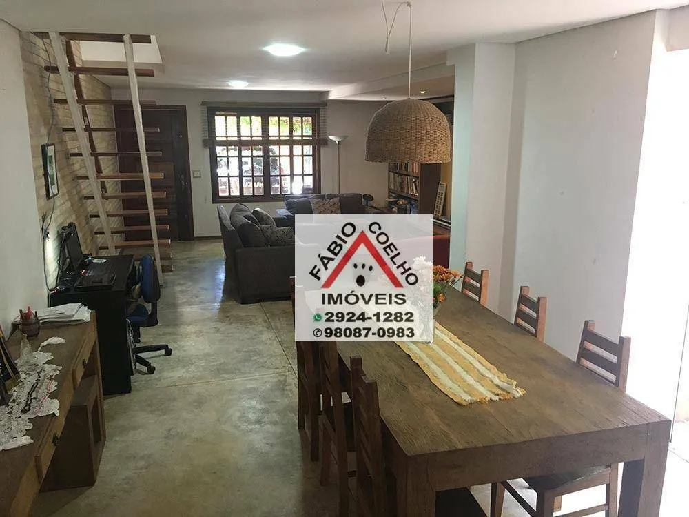 Sobrado, 3 quartos, 236 m² - Foto 2