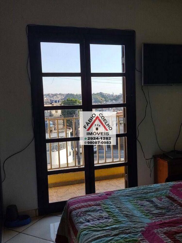 Sobrado, 3 quartos, 220 m² - Foto 1