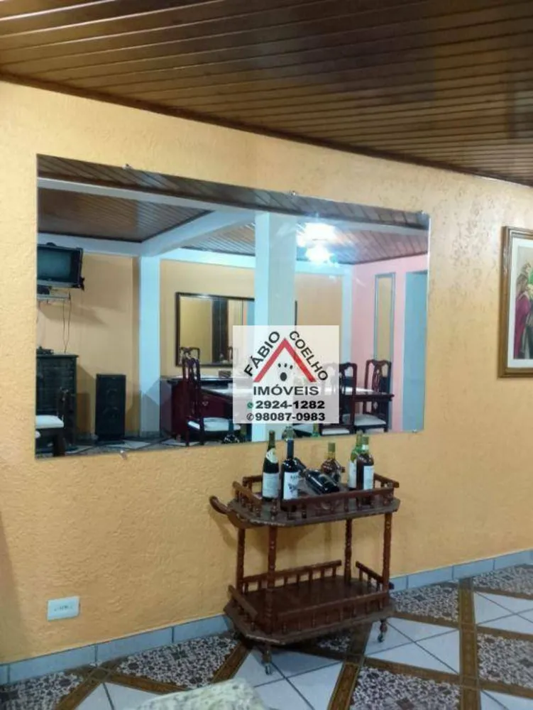 Sobrado, 2 quartos, 250 m² - Foto 1