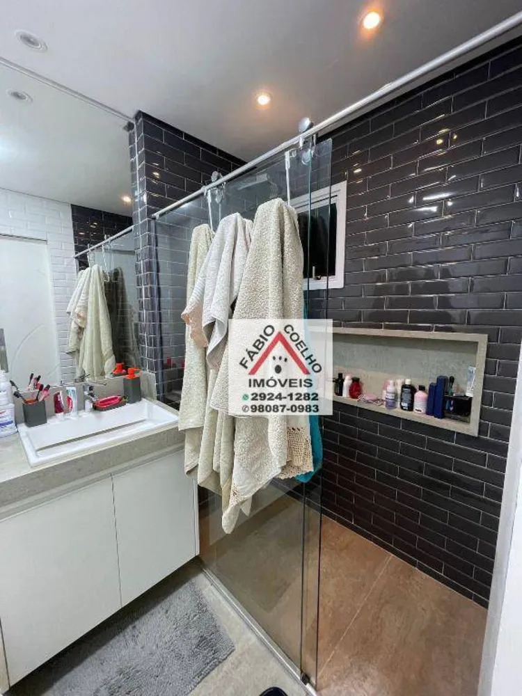 Sobrado, 4 quartos, 242 m² - Foto 1