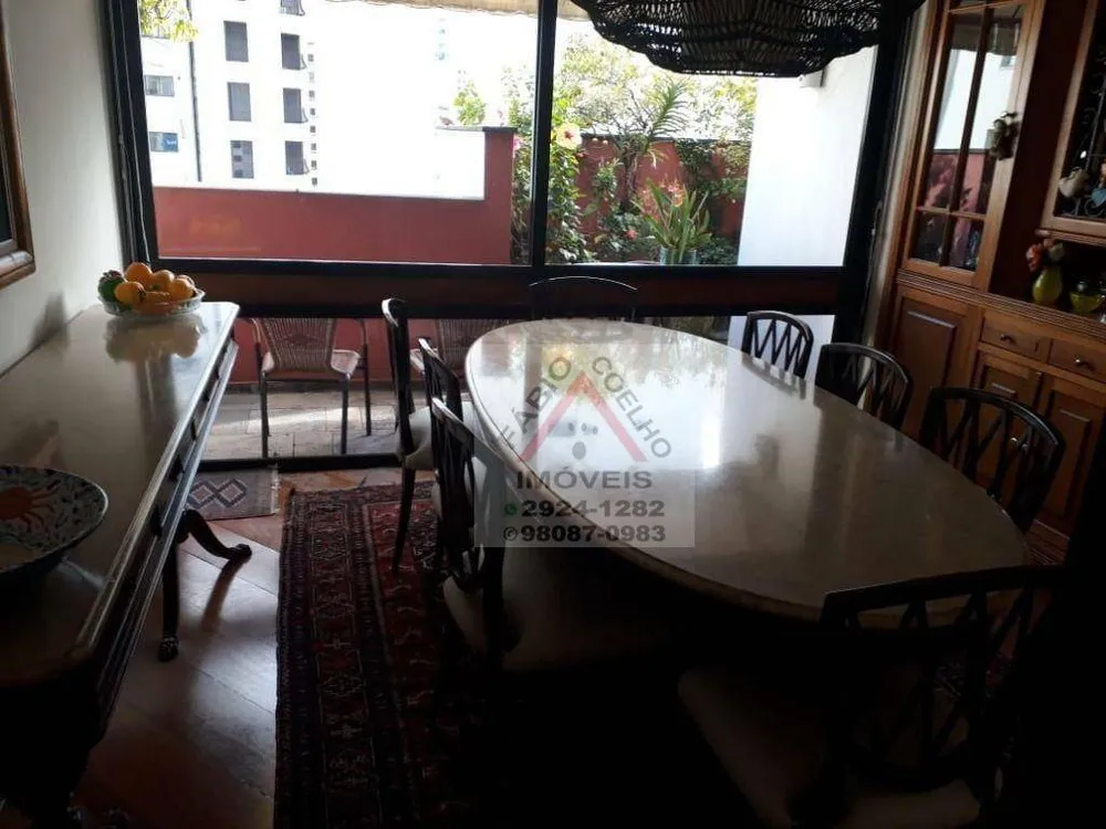 Cobertura, 3 quartos, 240 m² - Foto 4