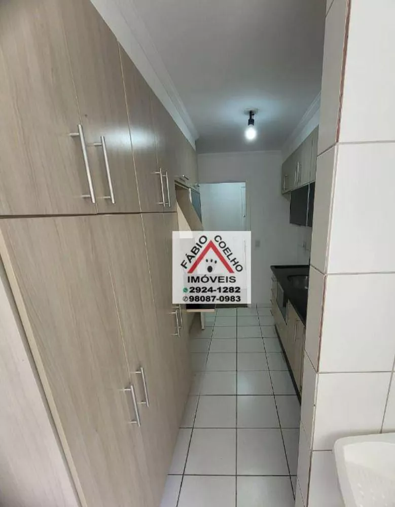 Apartamento à venda com 3 quartos, 65m² - Foto 4