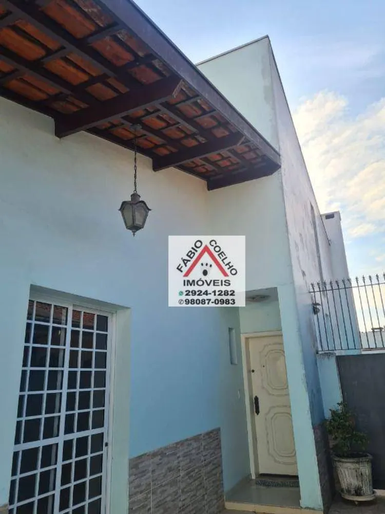 Casa, 3 quartos, 172 m² - Foto 1