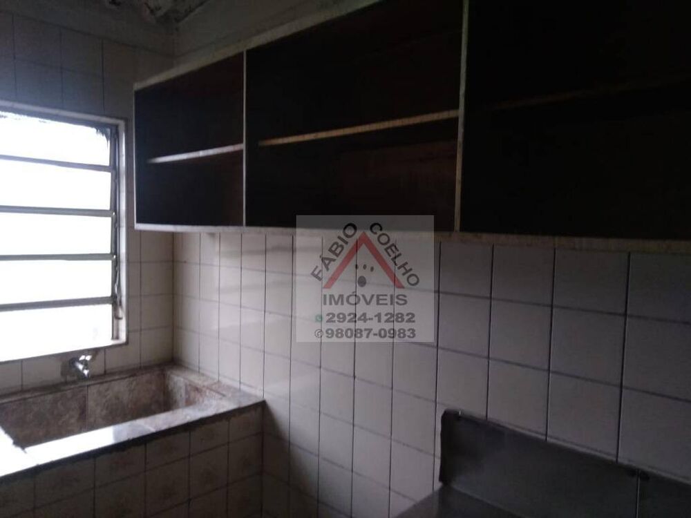 Casa à venda com 2 quartos, 214m² - Foto 15