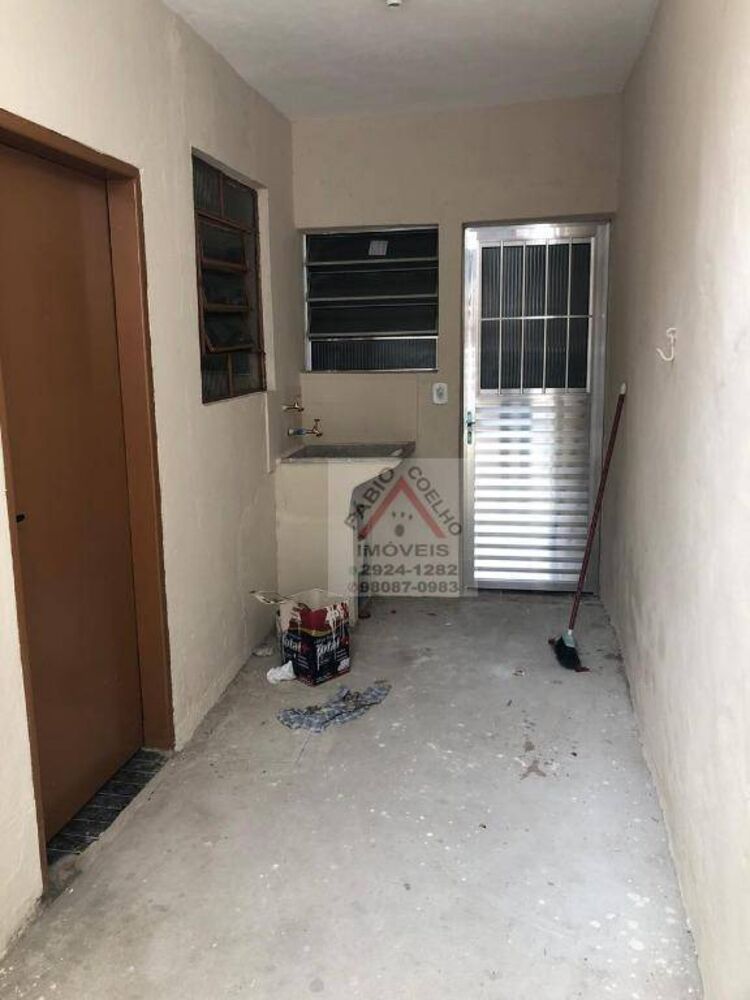 Casa à venda com 2 quartos, 214m² - Foto 5