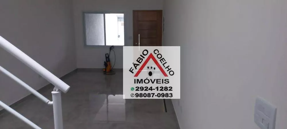 Sobrado à venda com 3 quartos, 110m² - Foto 1