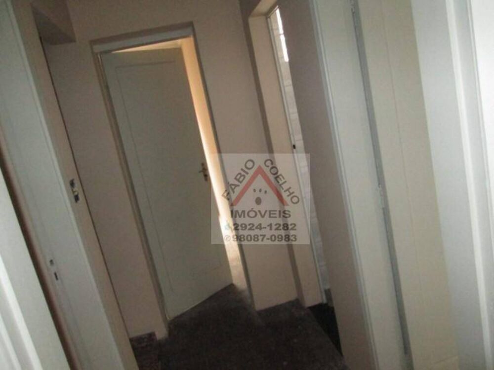 Casa, 4 quartos, 218 m² - Foto 2