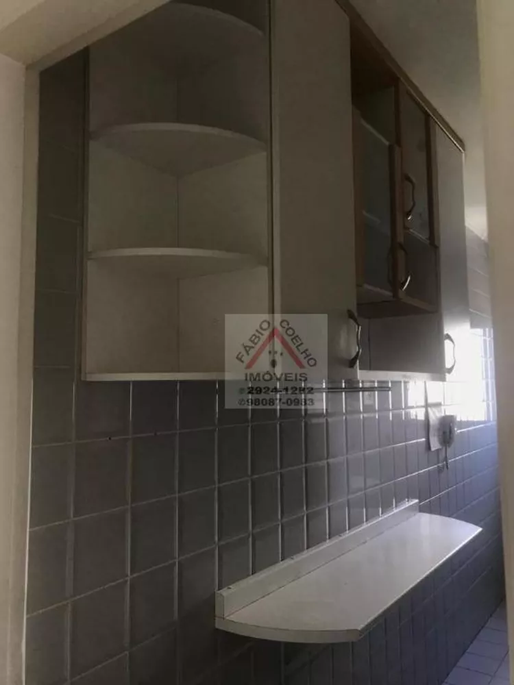 Apartamento à venda com 2 quartos, 55m² - Foto 2