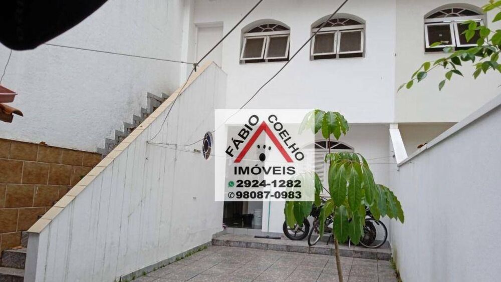 Sobrado à venda e aluguel com 5 quartos, 213m² - Foto 1