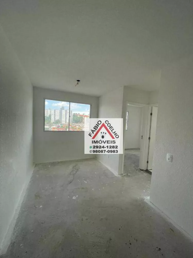 Apartamento à venda com 2 quartos, 50m² - Foto 2