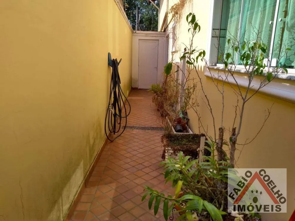 Sobrado, 3 quartos, 188 m² - Foto 2