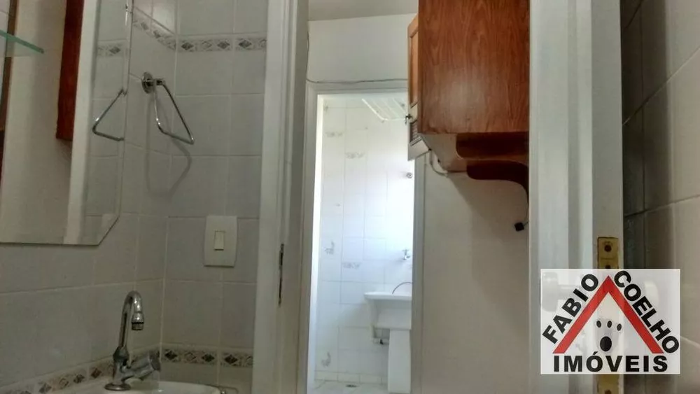 Apartamento à venda com 2 quartos, 65m² - Foto 3