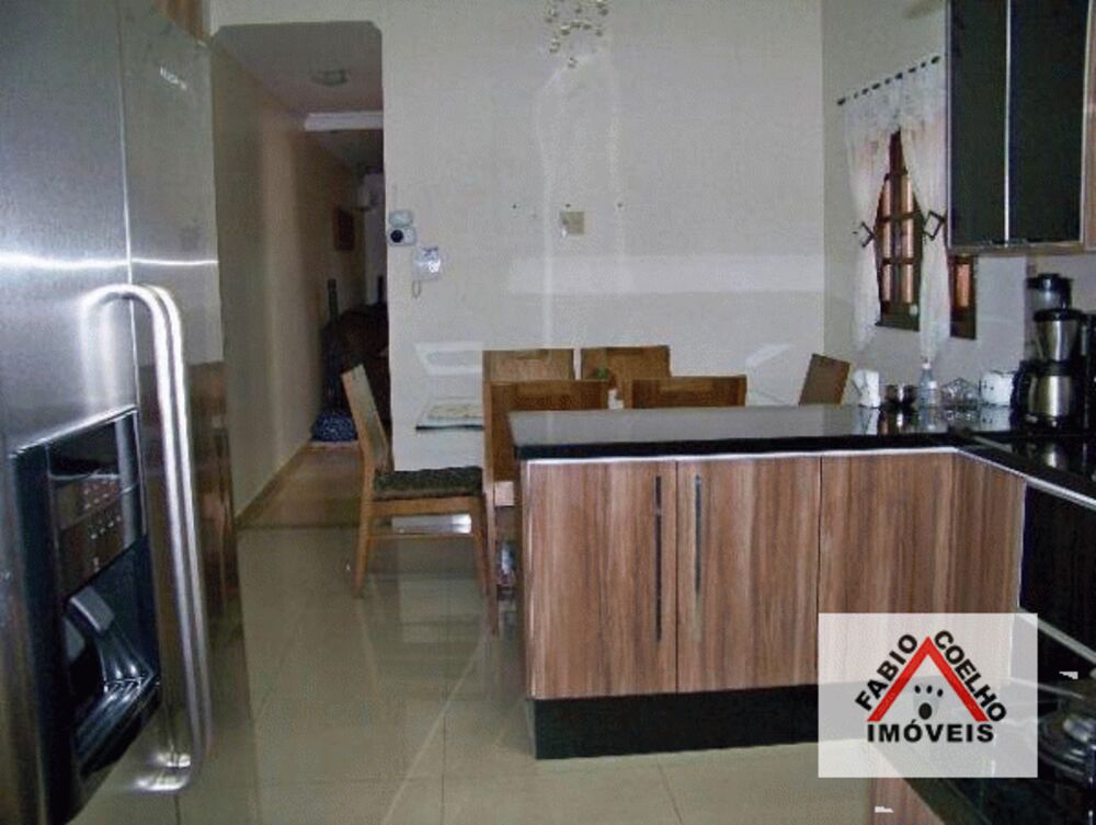Casa, 3 quartos, 135 m² - Foto 4