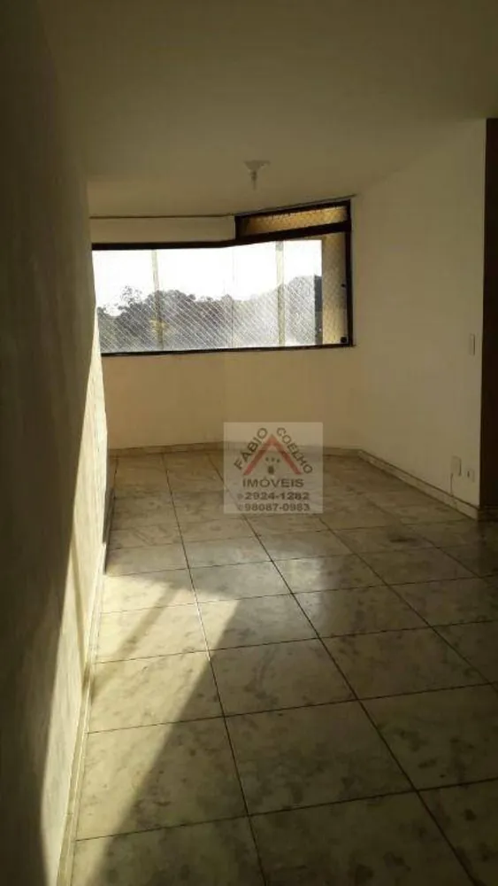 Apartamento, 3 quartos, 75 m² - Foto 2