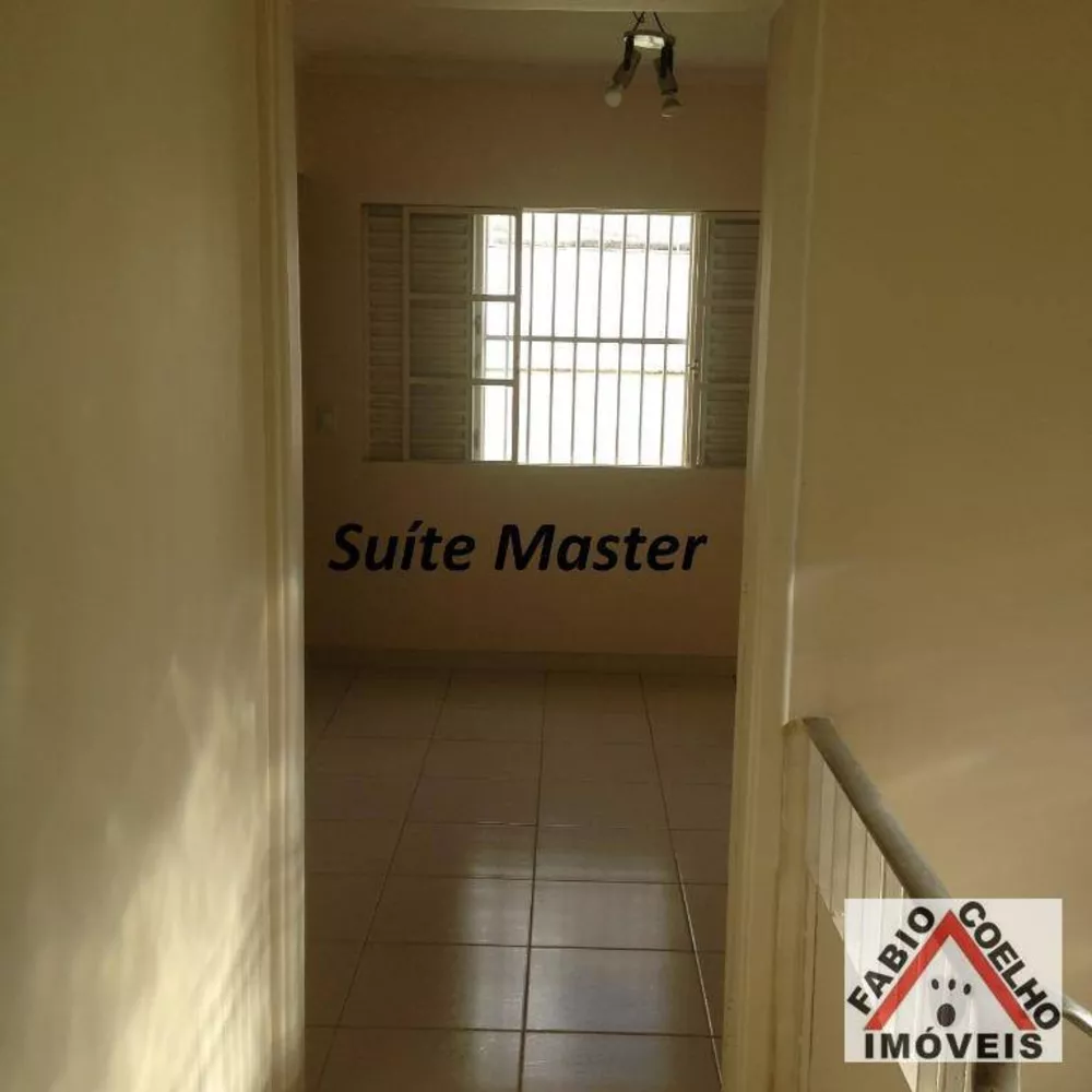 Sobrado, 3 quartos, 246 m² - Foto 2
