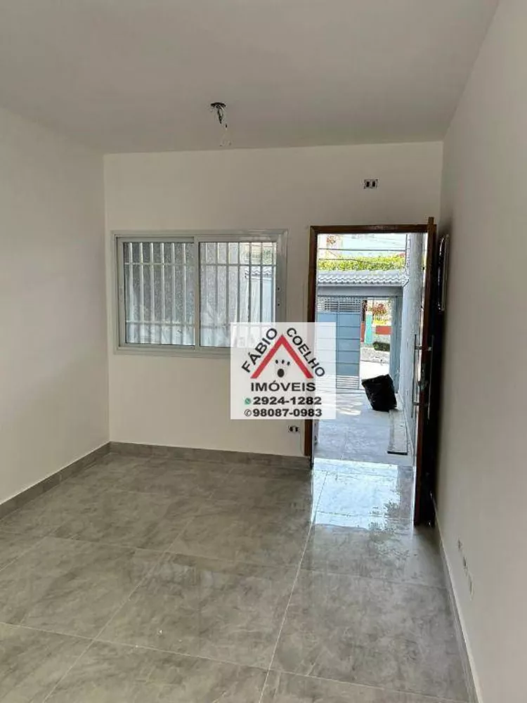 Sobrado à venda com 3 quartos, 150m² - Foto 1