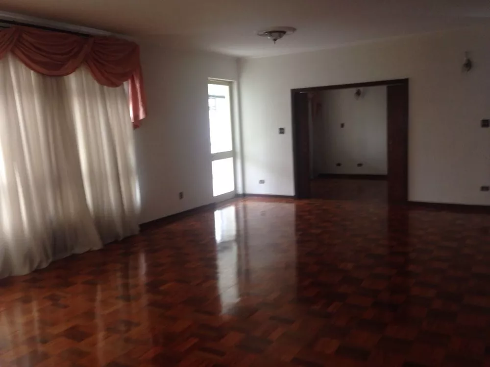 Apartamento à venda com 3 quartos, 341m² - Foto 2