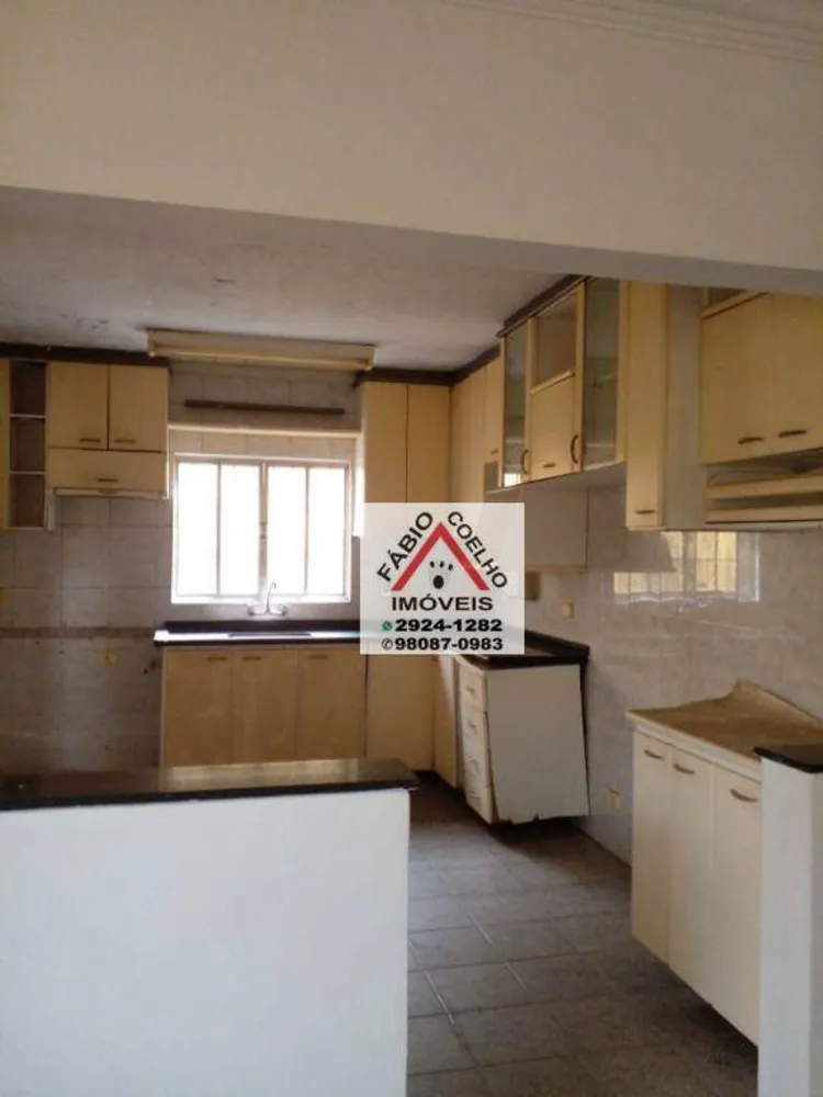 Sobrado, 4 quartos, 310 m² - Foto 1