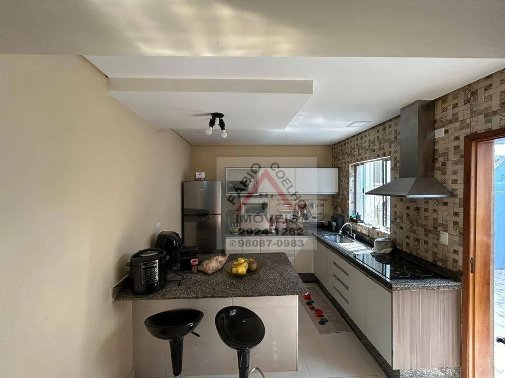 Sobrado, 4 quartos, 265 m² - Foto 1