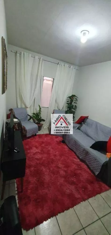 Sobrado à venda com 3 quartos, 80m² - Foto 1