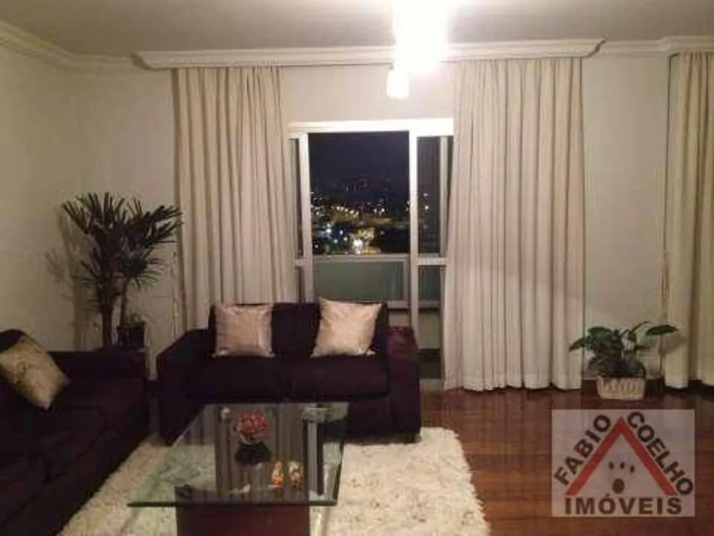 Apartamento, 4 quartos, 198 m² - Foto 1