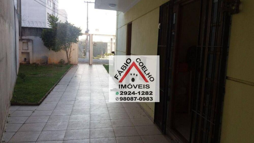 Sobrado à venda com 3 quartos, 150m² - Foto 2