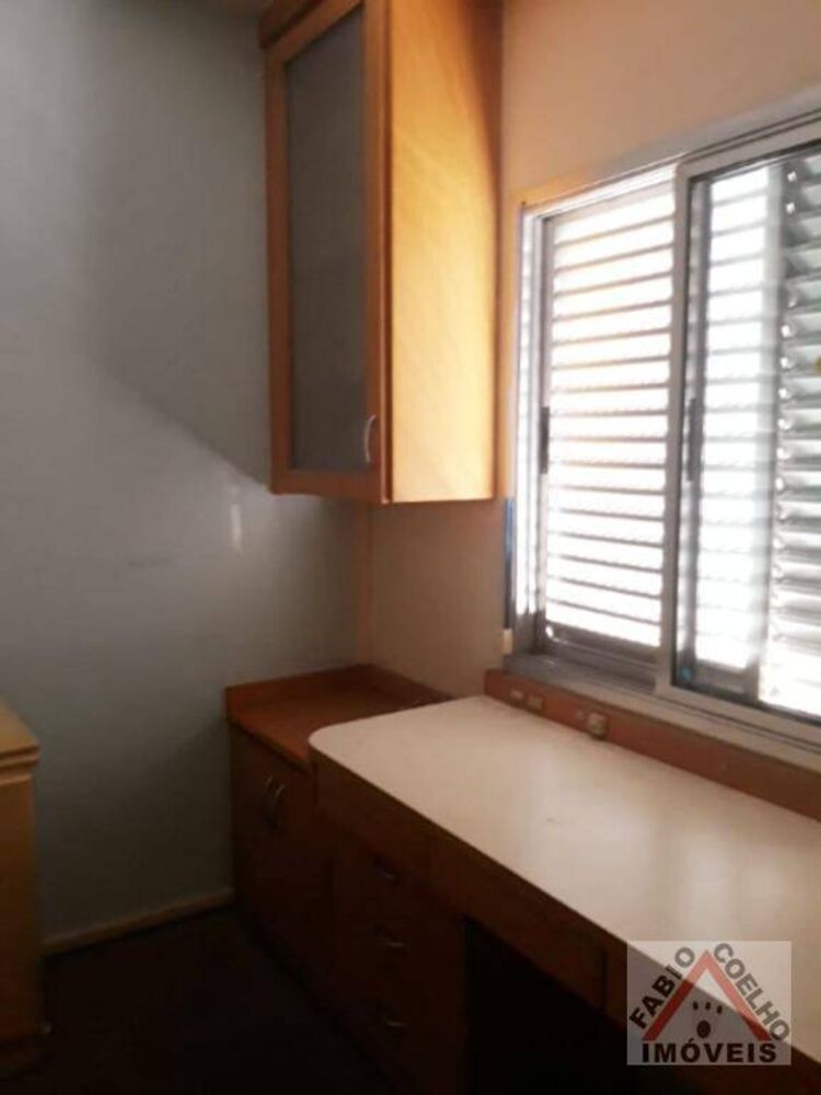 Casa, 4 quartos, 166 m² - Foto 1