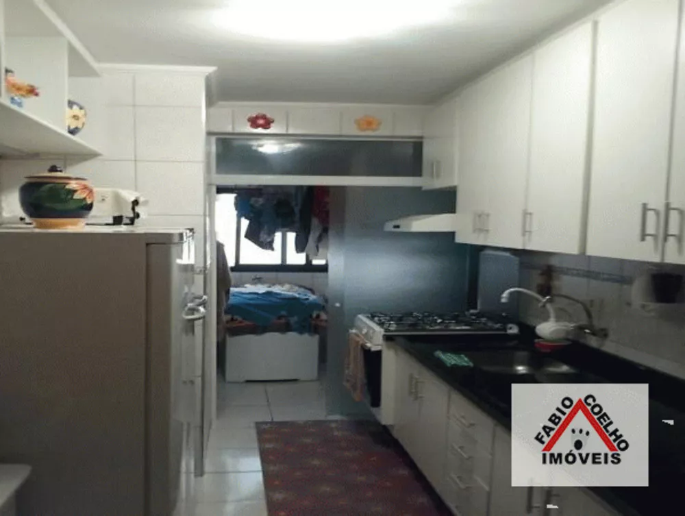 Apartamento à venda com 3 quartos, 75m² - Foto 4