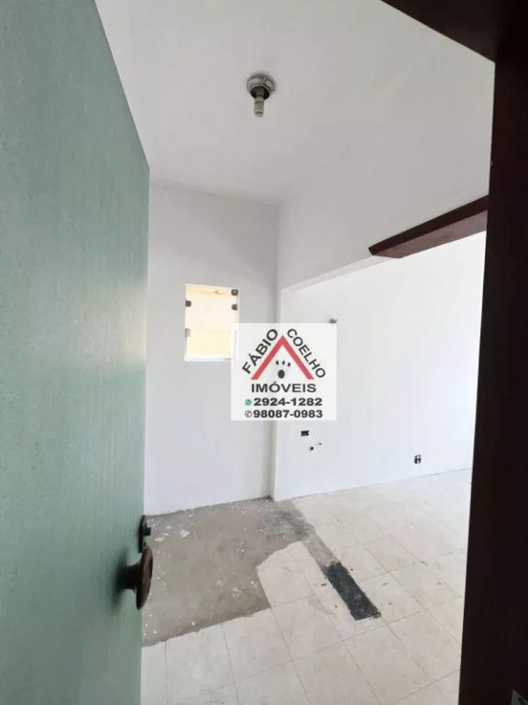 Sobrado à venda com 4 quartos, 150m² - Foto 5