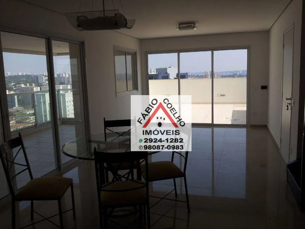 Cobertura, 3 quartos, 227 m² - Foto 5