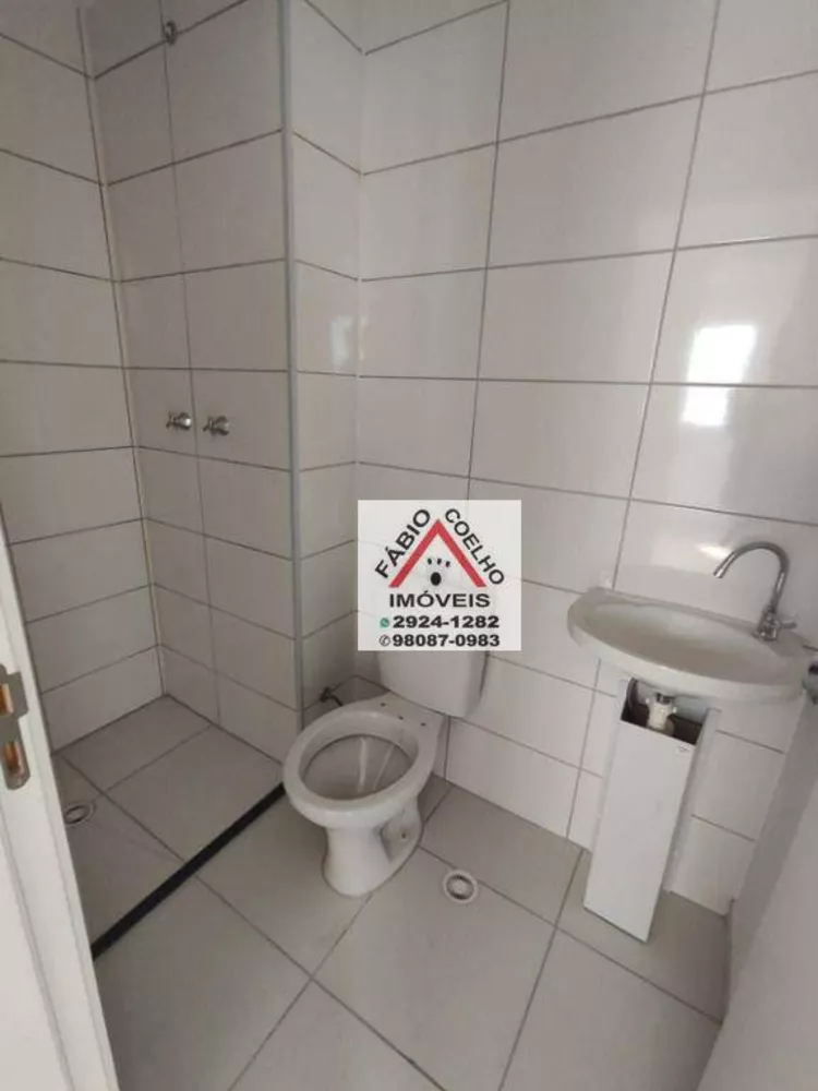 Apartamento à venda com 2 quartos, 40m² - Foto 4