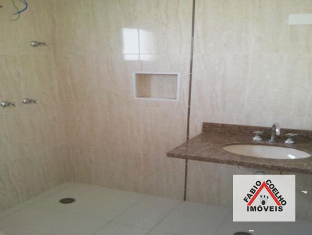 Casa, 3 quartos, 190 m² - Foto 1