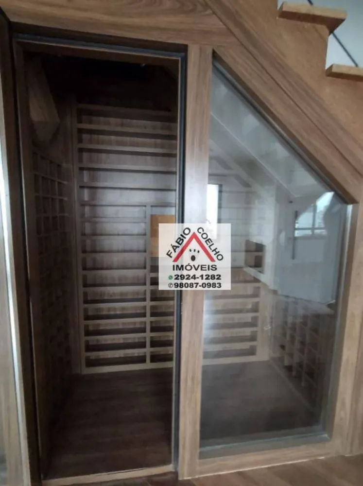 Cobertura, 3 quartos, 210 m² - Foto 1
