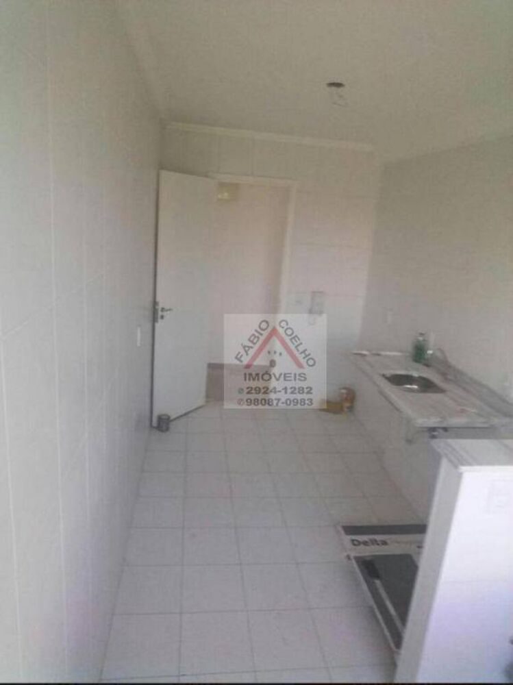 Apartamento à venda com 2 quartos, 65m² - Foto 4