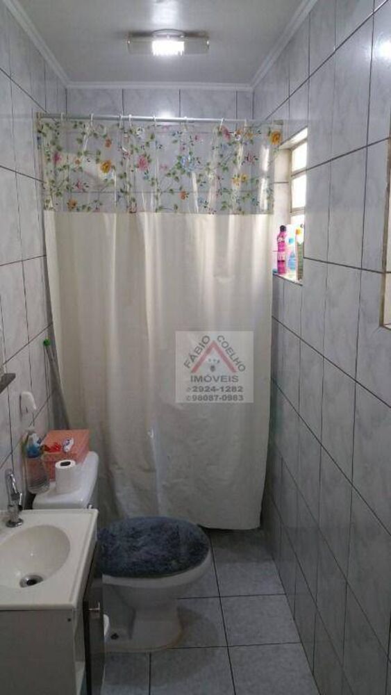 Sobrado à venda com 3 quartos, 100m² - Foto 4